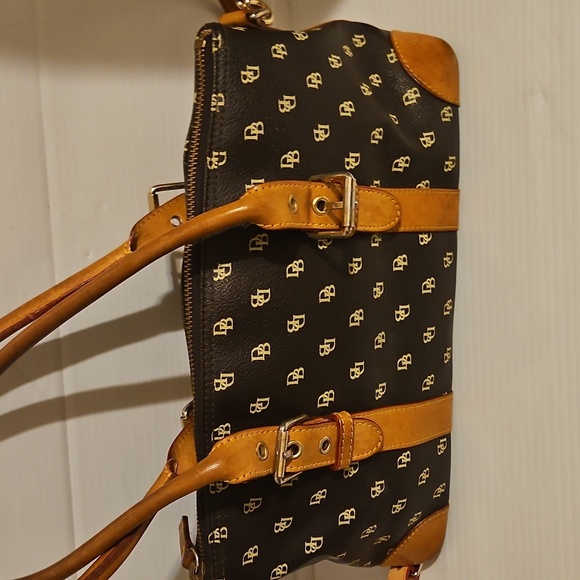 Vintage Dooney & Bourke Black Monogram Canvas Boston Bag - Picture 4 of 12